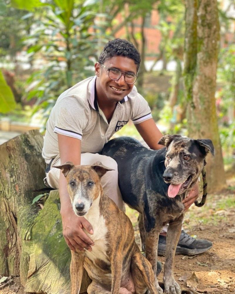 happy choco with his dogs after the video went viral