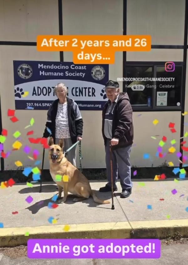 annie with her parents